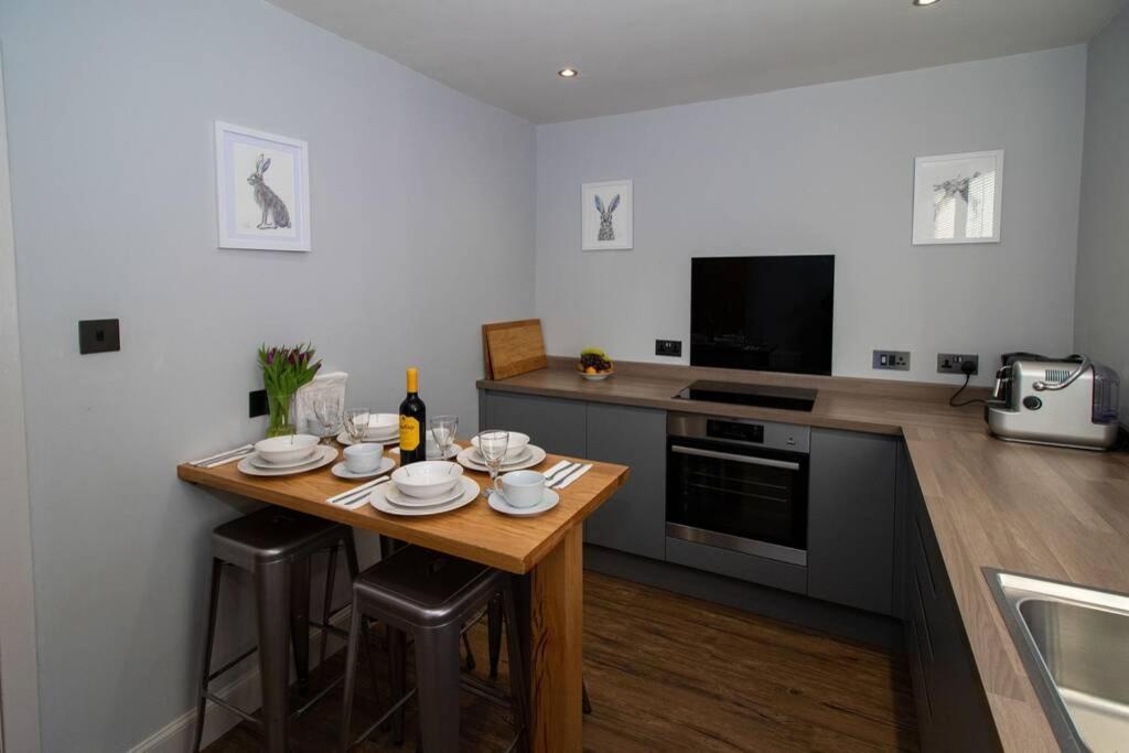 An Steisean With Office - Comet Apartments Helensburgh Eksteriør bilde